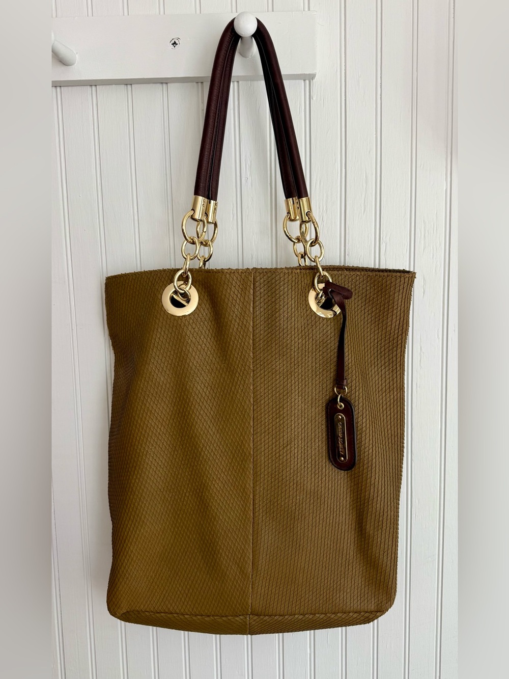 Cynthia Rowley Olive Green Tote Bag with Gold Hardware - Picture 3 of 9